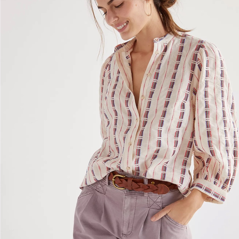 PILCRO The Bella Femme Button Down Medium